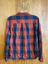 Load image into Gallery viewer, Size XL Kavu Men's Flannel
