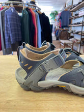 Load image into Gallery viewer, Shoe Size 6 Merrell Blue Sandals
