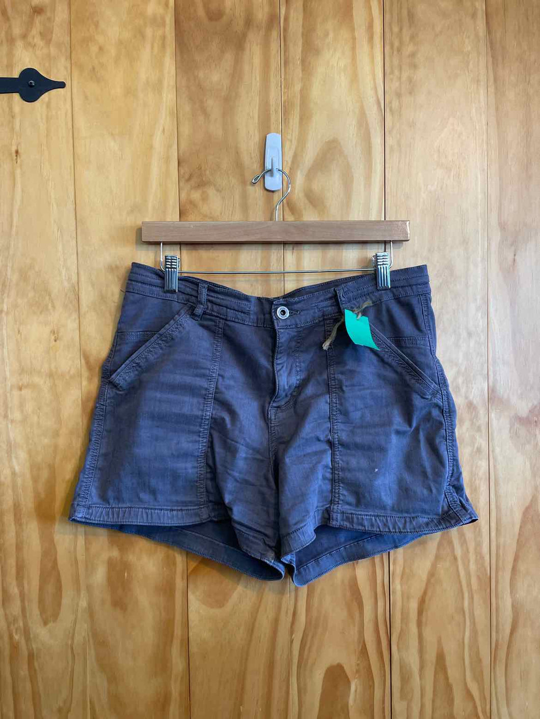 Size 10 Kuhl Grey Women's Shorts