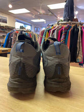 Load image into Gallery viewer, 16 Merrell Men's Boots

