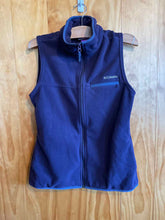 Load image into Gallery viewer, Size S Columbia Purple Women&#39;s Vest

