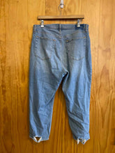 Load image into Gallery viewer, Size 33/16s Abercrombie &amp; Fitch Women&#39;s Jeans
