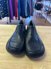 Load image into Gallery viewer, 12 Patagonia Men's Shoes
