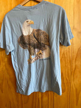 Load image into Gallery viewer, Size Small Filson Men's Short Sleeve Shirt
