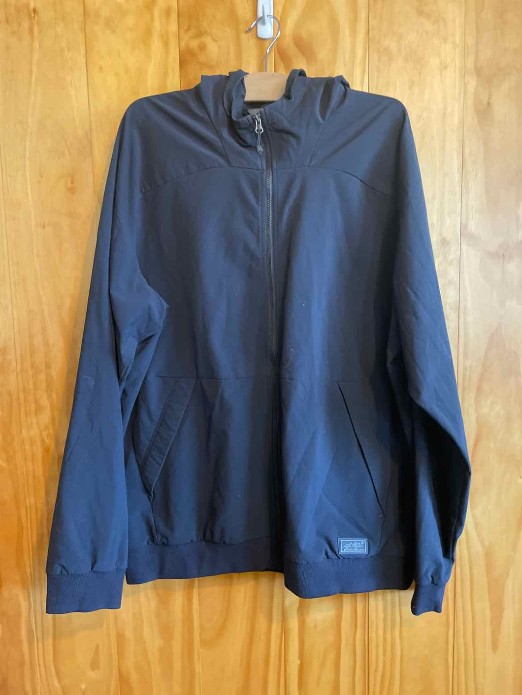 Size XL Eddie Bauer Men's Light Jacket