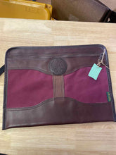Load image into Gallery viewer, Duluth Pack Travel Bag
