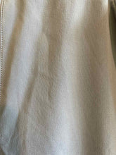 Load image into Gallery viewer, Size 8 Eddie Bauer Blue Women's Pants
