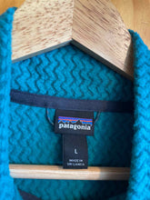 Load image into Gallery viewer, Size L Patagonia Teal Women's Fleece Sweatshirt
