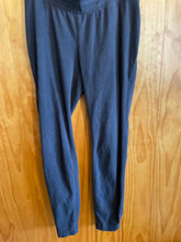 Load image into Gallery viewer, Size Large Columbia Black Women's Pants
