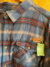 Load image into Gallery viewer, Size XXL Columbia Men's Flannel
