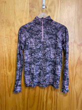 Load image into Gallery viewer, Size M Athleta Pink Women&#39;s Long Sleeve Shirt
