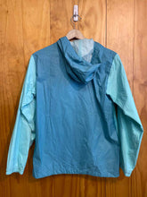 Load image into Gallery viewer, Girl's The North Face Rain Jacket
