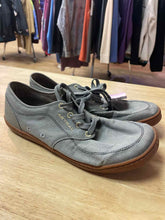 Load image into Gallery viewer, 9 Astral Men's Shoes
