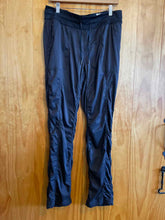 Load image into Gallery viewer, Size Large The North Face Black Women's Hiking Pants

