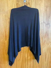 Load image into Gallery viewer, Size Small Lululemon Black Women's Sweater &amp; Sweatshirt

