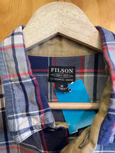 Load image into Gallery viewer, Size Medium Filson Men&#39;s Flannel

