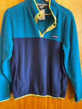 Load image into Gallery viewer, Child Size Small Lands End Boy's Fleece
