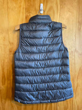 Load image into Gallery viewer, Size XS 32 Heat Grey Women's Vest
