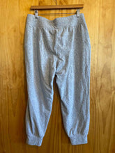 Load image into Gallery viewer, Size 10 Lululemon Grey Women&#39;s Pants
