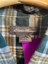 Load image into Gallery viewer, Size Large Eddie Bauer Men&#39;s Flannel
