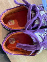 Load image into Gallery viewer, Women&#39;s Shoe Size 39 Stumble Stuff Purple Casual Shoes
