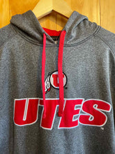 Load image into Gallery viewer, Mens Size Small Champion Men&#39;s Hoodie
