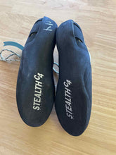 Load image into Gallery viewer, Five Ten Women's 9 Shoes
