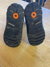 Load image into Gallery viewer, Unisex Bogs Boots
