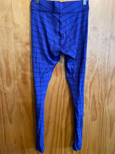 Load image into Gallery viewer, Size Small Smart Wool Purple Women's Base Layer Bottom
