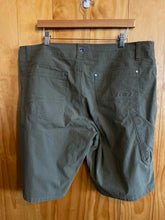Load image into Gallery viewer, Size 40 Kuhl Men's Shorts
