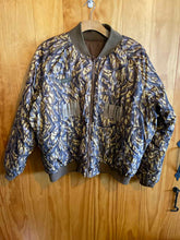 Load image into Gallery viewer, Size XXL Columbia Men's Winter Jacket
