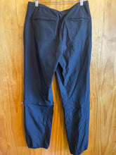 Load image into Gallery viewer, Size 8 Mountain Hardwear Black Women's Hiking Pants
