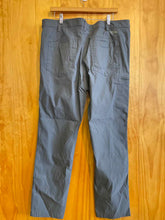 Load image into Gallery viewer, Size 38x32 Eddie Bauer Men's Pants
