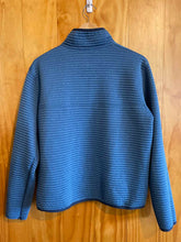 Load image into Gallery viewer, Size L LL Bean Men's Long Sleeve Shirt

