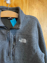 Load image into Gallery viewer, Size M The North Face Men&#39;s Fleece
