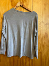Load image into Gallery viewer, Size XS Free Fly Grey Women's Long Sleeve Shirt
