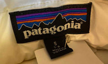 Load image into Gallery viewer, Child Size Small Patagonia Girl&#39;s Vest
