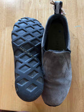 Load image into Gallery viewer, Child Size 5.5 Merrell Girl's Footwear

