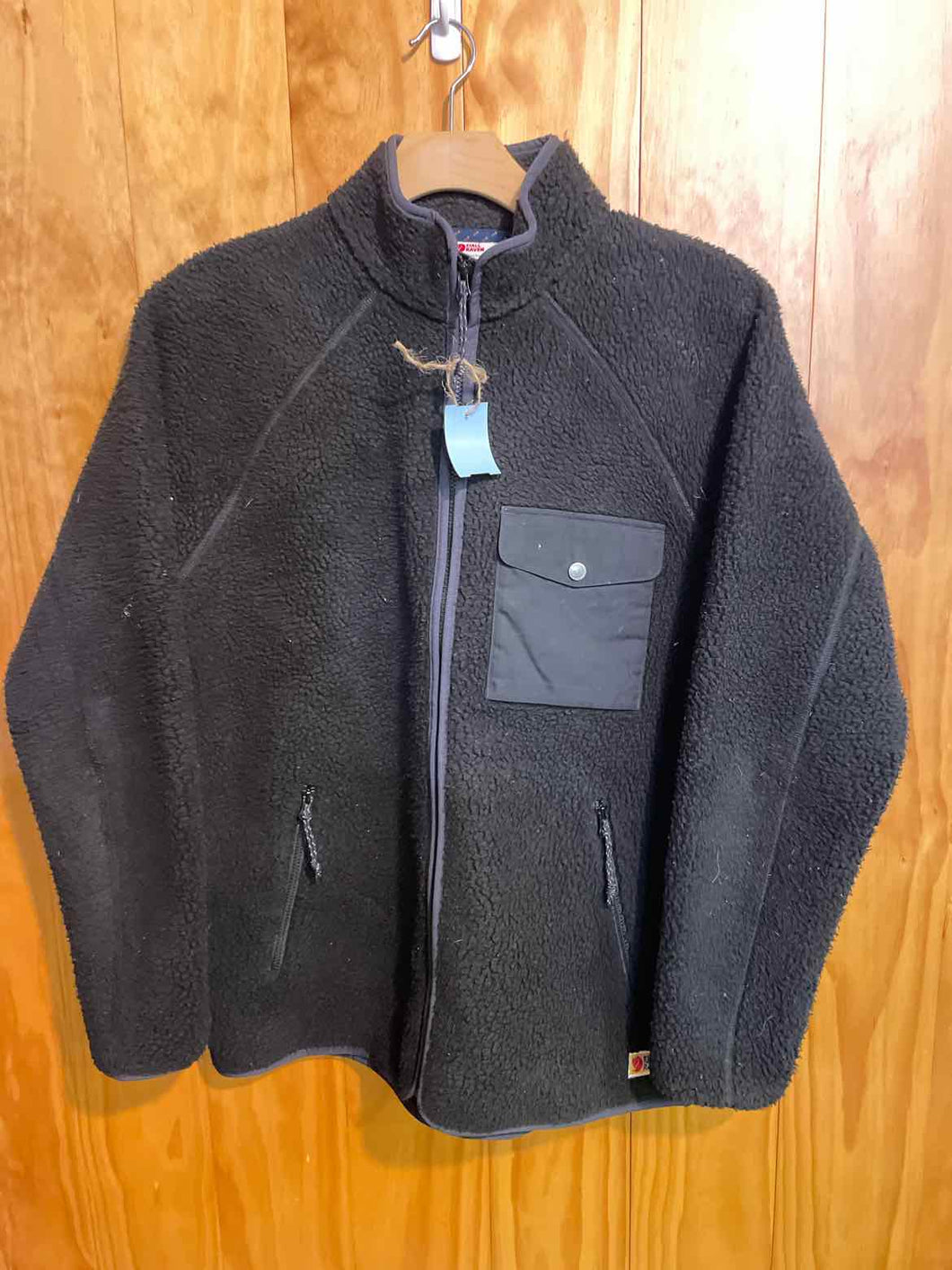 Size L Fjall Raven Men's Fleece