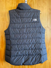 Load image into Gallery viewer, The North Face Black Women's Vest
