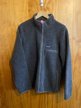 Load image into Gallery viewer, Size Medium Patagonia Men's Fleece
