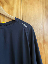 Load image into Gallery viewer, Size Large UNRL Men's Short Sleeve Shirt

