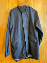Load image into Gallery viewer, Women Size XL Sun Mountain Black Women's Rain Jacket
