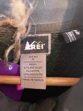 Load image into Gallery viewer, Size Medium REI Men's Fleece
