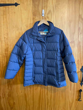 Load image into Gallery viewer, Size M St John&#39;s Bay Blue Women&#39;s Sweater &amp; Sweatshirt
