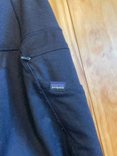 Load image into Gallery viewer, Size XS Patagonia Black Women&#39;s Leggings

