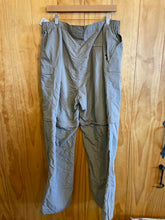 Load image into Gallery viewer, Size 4XL World Wide Sportsman Men's Pants
