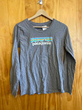 Load image into Gallery viewer, Child Size XXL Patagonia Girl&#39;s Long Sleeve Shirt
