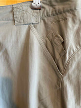 Load image into Gallery viewer, Size 16 Columbia Tan Women's Hiking Pants
