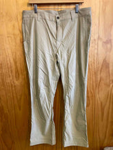 Load image into Gallery viewer, Size 36 Stio Men's Hiking Pants
